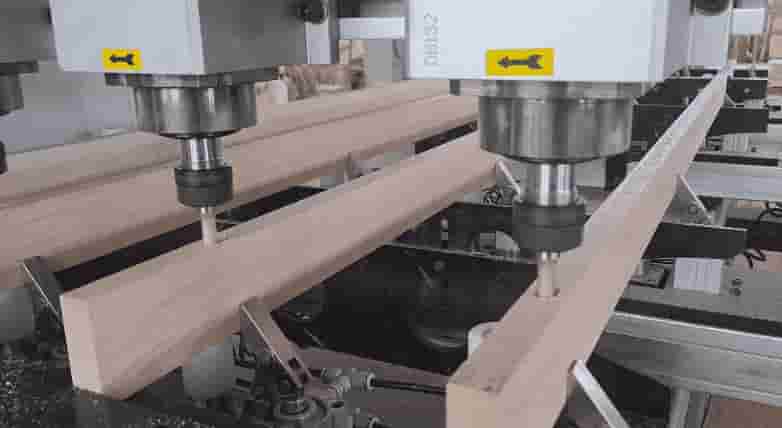 數(shù)控榫槽機、打眼機種類